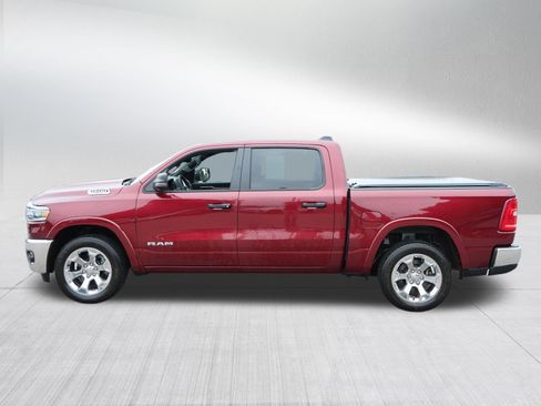 Used 2025 RAM 1500 Big Horn AWD/4WD image 4