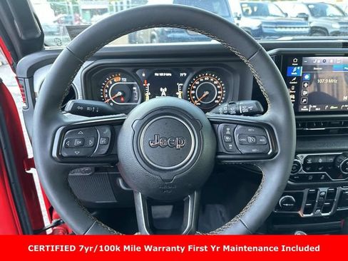 Used 2024 Jeep Wrangler Unlimited Sport AWD/4WD image 26