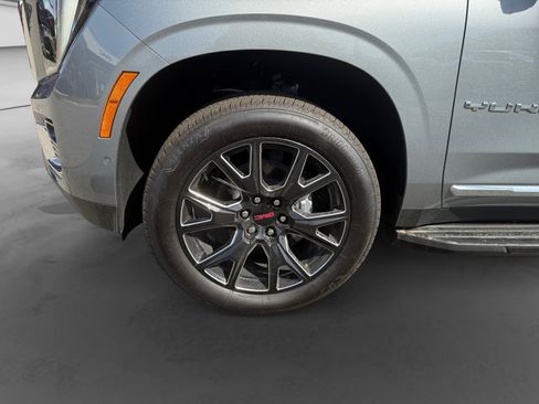 New 2026 GMC Yukon XL Elevation w/ LPO, Floor Liner Package image 9