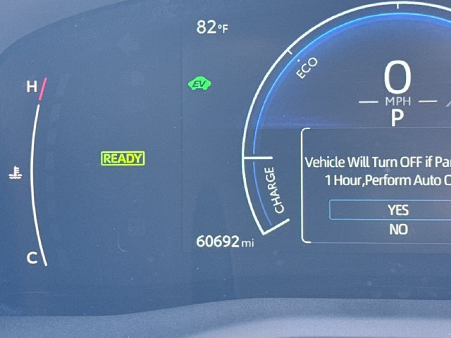 Used 2025 Toyota Camry SE FWD image 24