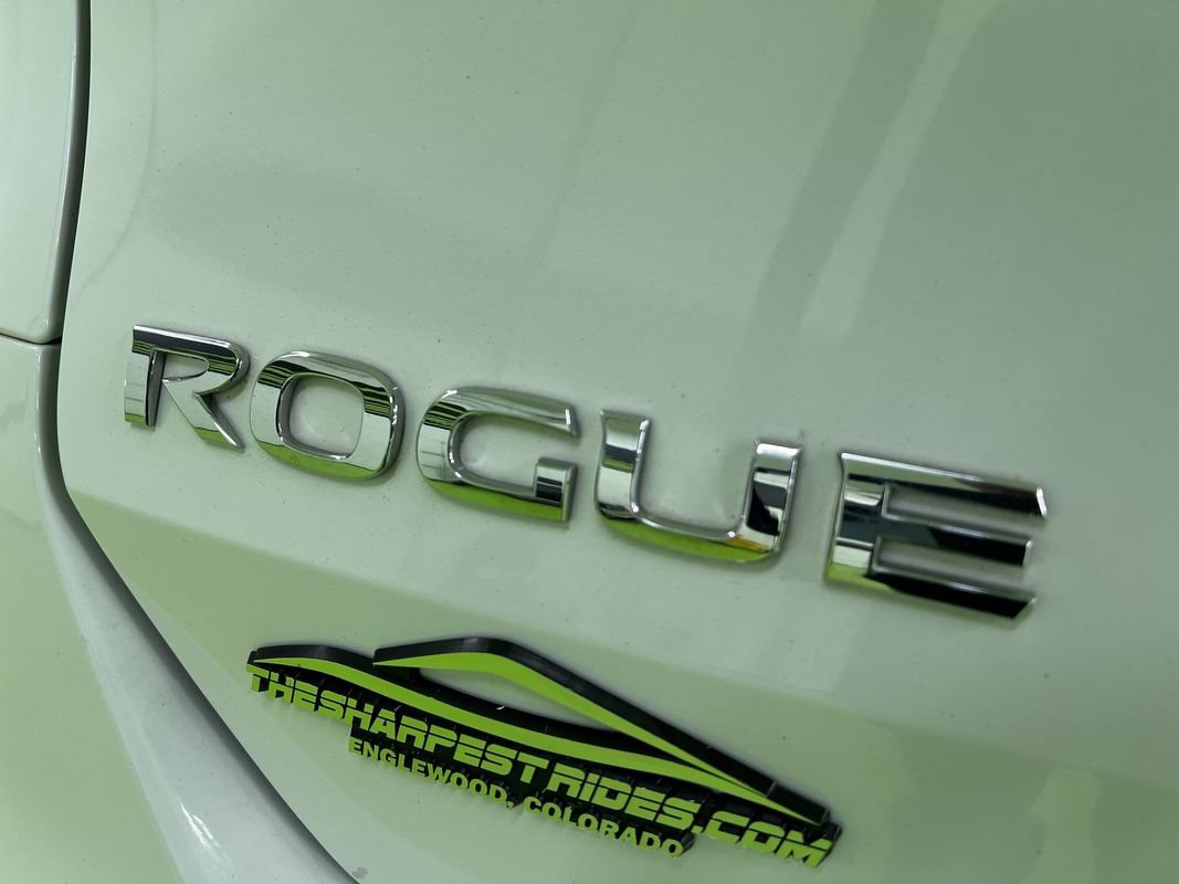 Used 2016 Nissan Rogue S AWD/4WD image 12