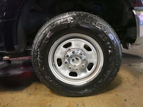 Used 2022 Ford F350 XL w/ Power Equipment Group AWD/4WD image 33