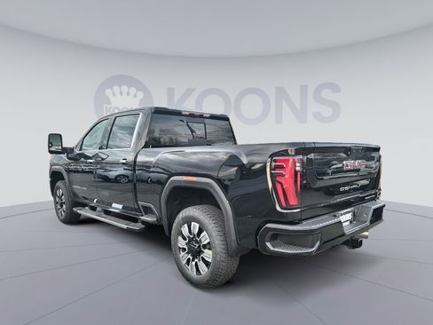 New 2026 GMC Sierra 2500 Denali image 2