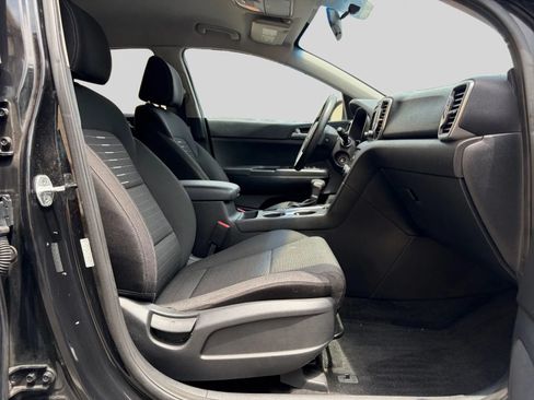 Used 2018 Kia Sportage LX FWD image 15