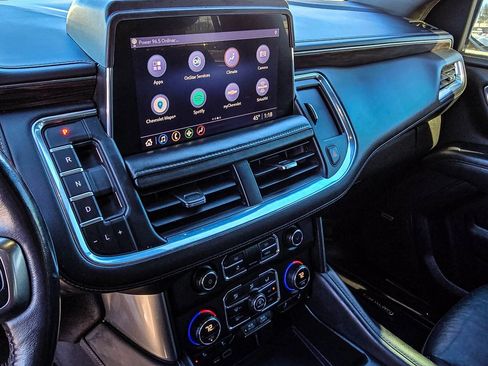 Used 2021 Chevrolet Tahoe Z71 w/ Z71 Off-Road Package image 22