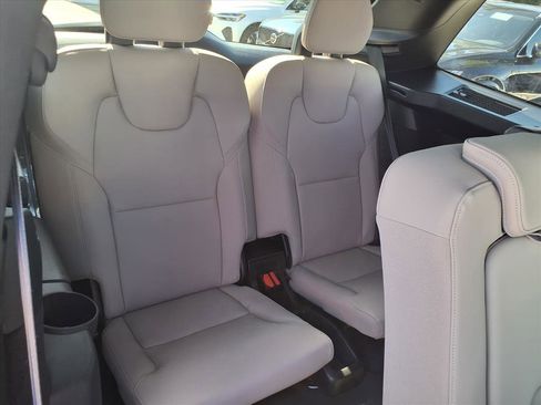New 2026 Volvo XC90 B5 Plus w/ Protection Package Premier image 12