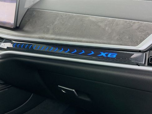 Used 2024 BMW X6 xDrive40i w/ Executive Package AWD/4WD image 30