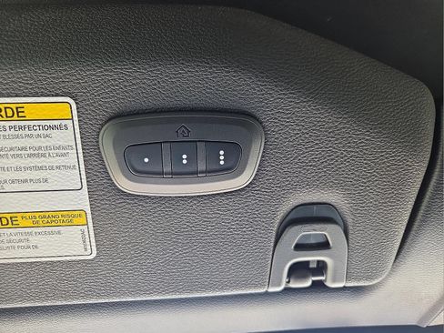 Used 2021 Jeep Wrangler Unlimited Sahara AWD/4WD image 21