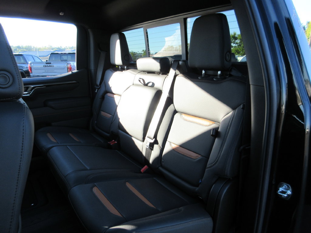 Certified 2026 GMC Sierra 1500 AT4 w/ AT4 Premium Package AWD/4WD image 24