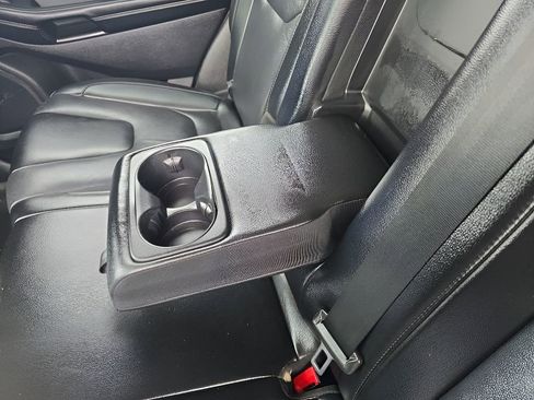 Used 2022 Ford Edge Titanium image 27