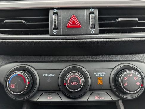 Used 2021 Kia Forte LXS image 15