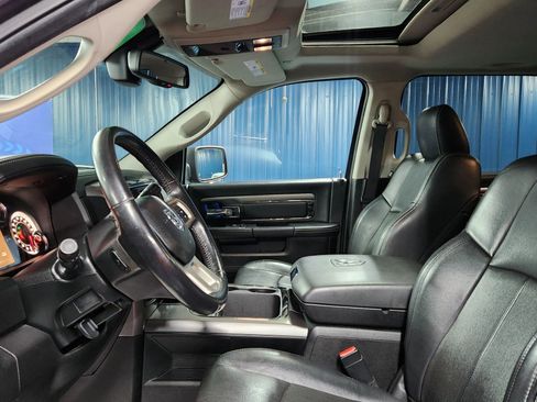 Used 2018 RAM 2500 Laramie w/ Sport Appearance Group image 9