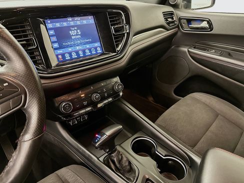 Used 2023 Dodge Durango GT image 25