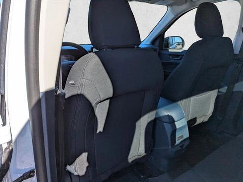 Used 2025 Ford Maverick XL w/ Equipment Group 102A image 23