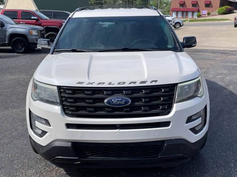 Used 2017 Ford Explorer Sport AWD/4WD image 7