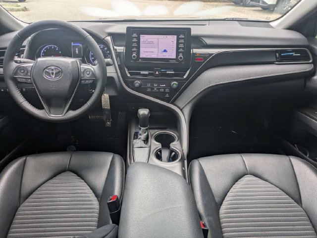 Used 2021 Toyota Camry SE FWD image 14