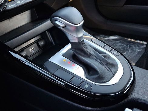 Certified 2023 Kia Forte GT-Line image 14