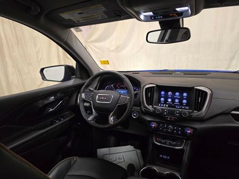 Used 2024 GMC Terrain AT4 AWD/4WD image 35
