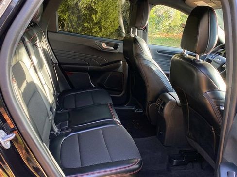 Used 2024 Ford Escape ST-Line w/ Tech Pack #1 image 34