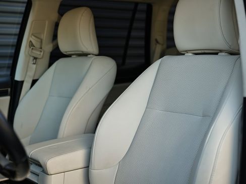 Used 2022 Lexus GX 460 Premium image 24