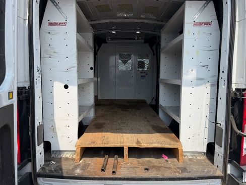 Used 2023 Ford Transit 250 Medium Roof w/ Interior Upgrade Package RWD image 9