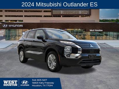 Used 2024 Mitsubishi Outlander ES