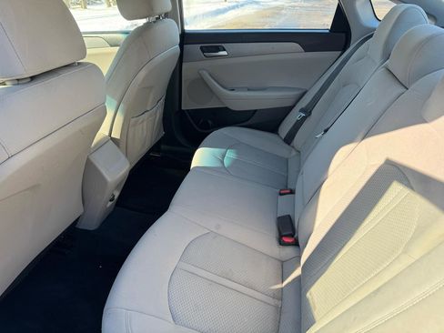 Used 2018 Hyundai Sonata SE image 39