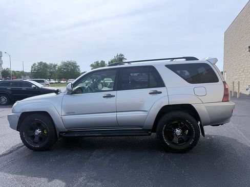 Used 2005 Toyota 4Runner Limited RWD image 2