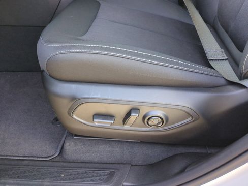 New 2025 Jeep Grand Cherokee Laredo X image 14