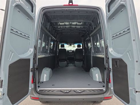 New 2026 Mercedes-Benz Sprinter 2500 image 5