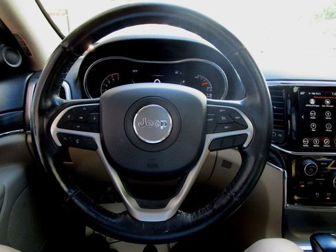 Used 2019 Jeep Grand Cherokee Limited w/ Luxury Group II AWD/4WD image 20