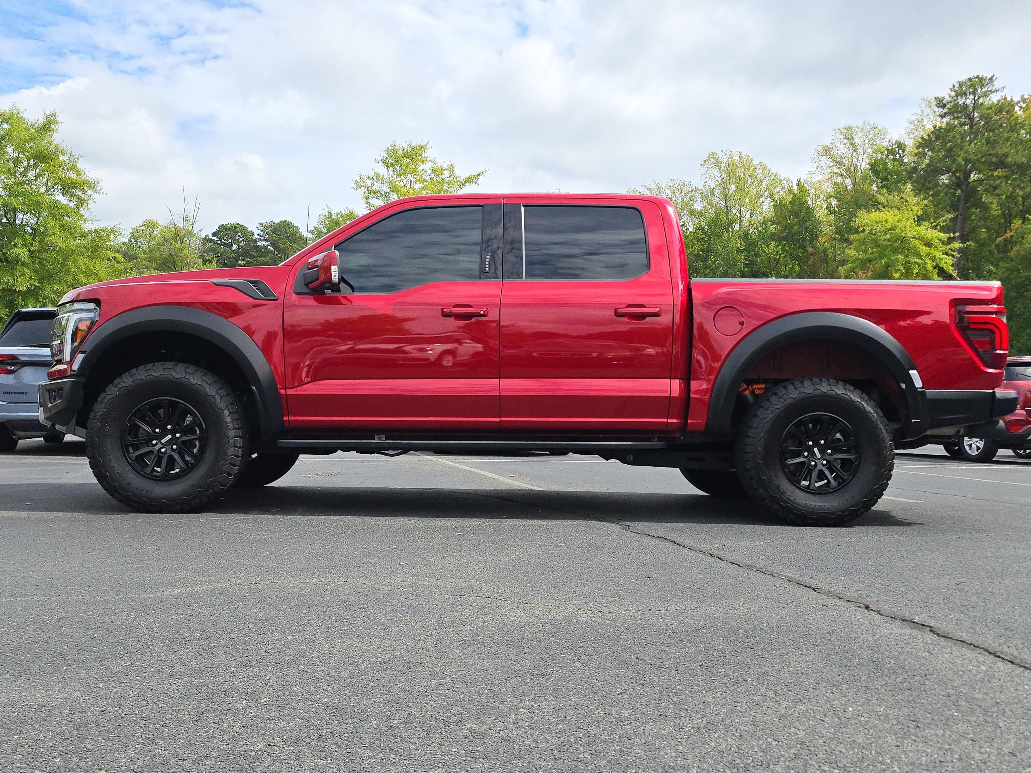 Used 2024 Ford F150 Raptor AWD/4WD image 2