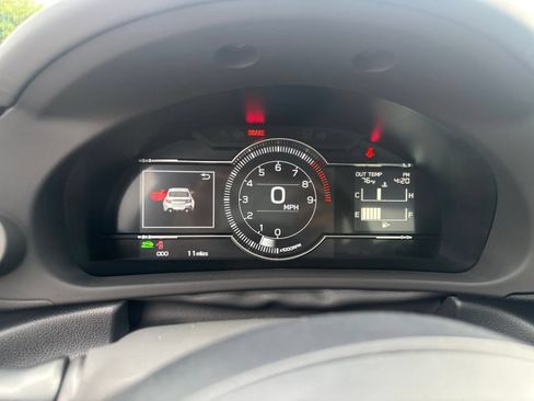 New 2026 Toyota GR86 RWD image 17