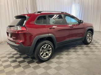 Used 2020 Jeep Cherokee Trailhawk w/ Cold Weather Group AWD/4WD video 2