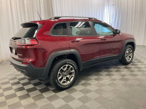 Used 2020 Jeep Cherokee Trailhawk w/ Cold Weather Group AWD/4WD image 2