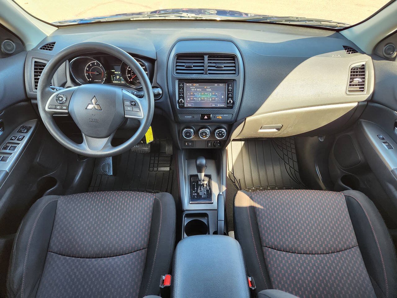 Used 2019 Mitsubishi Outlander Sport ES AWD/4WD image 4