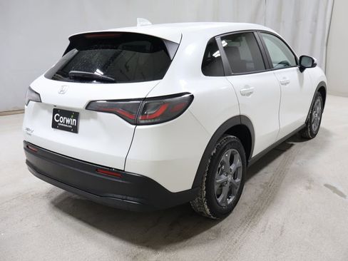 New 2026 Honda HR-V LX image 7