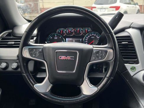 Used 2019 GMC Yukon SLE w/ SLE Value Package image 15