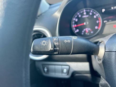 Used 2024 Kia Forte LXS FWD image 18