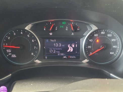 Used 2020 Chevrolet Equinox LT image 23