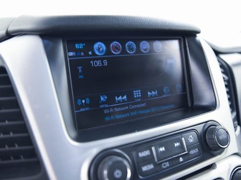 Used 2017 GMC Yukon SLT w/ Open Road Package image 21