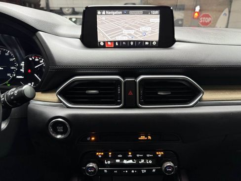 Used 2019 MAZDA CX-5 Signature AWD/4WD image 19