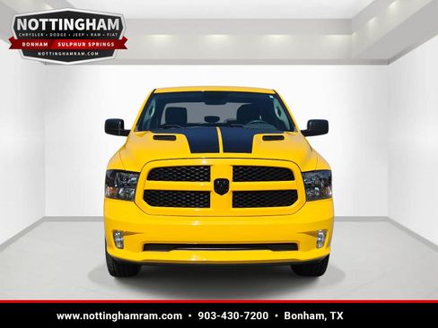 Used 2019 RAM 1500 Express w/ Express Value Package AWD/4WD image 2