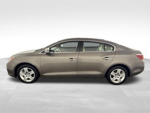 Used 2011 Buick LaCrosse CX FWD image 5
