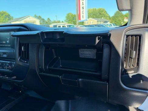 Used 2019 Chevrolet Silverado 2500 W/T AWD/4WD image 45