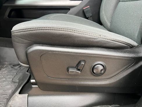 Used 2022 RAM 1500 Big Horn image 12