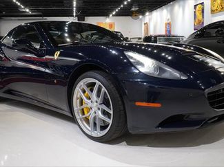 Used 2012 Ferrari California video 2