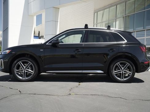 Used 2021 Audi Q5 e Premium AWD/4WD image 2
