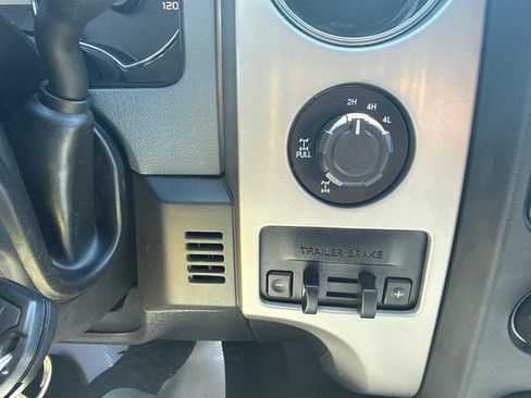 Used 2014 Ford F150 XLT w/ Equipment Group 302A Luxury AWD/4WD image 15