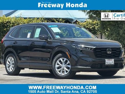 Used 2024 Honda CR-V LX image 1